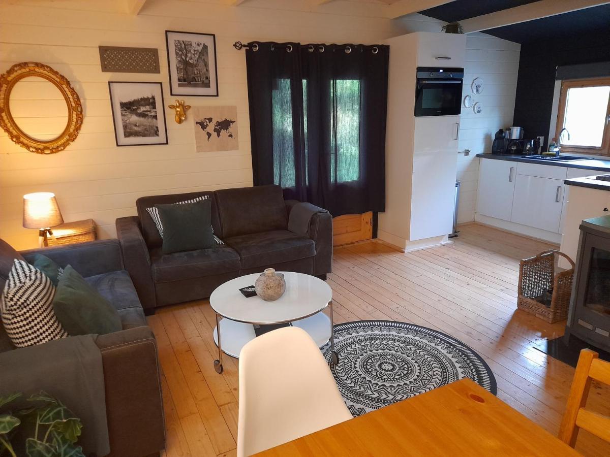 Carpe Diem, Het Ruime Chalet Met Houtkachel Nabij Wildlands Emmen Схонебек Екстер'єр фото