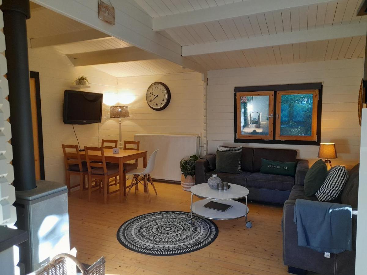 Carpe Diem, Het Ruime Chalet Met Houtkachel Nabij Wildlands Emmen Схонебек Екстер'єр фото